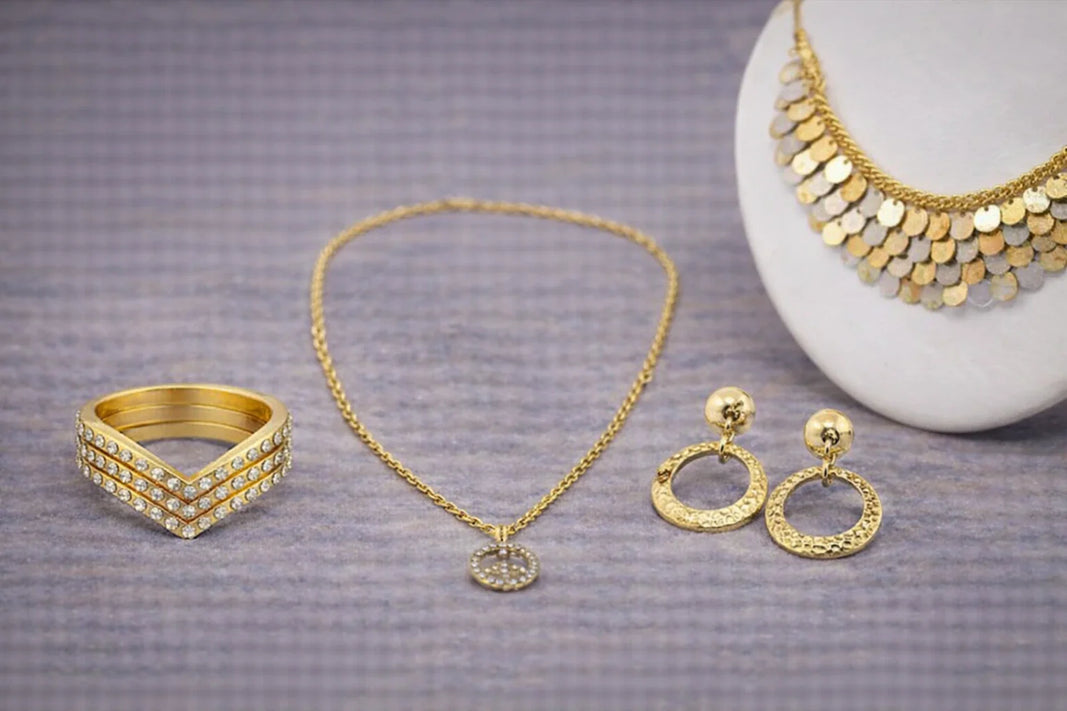 Collections/Fall in love with Golden Chocolate