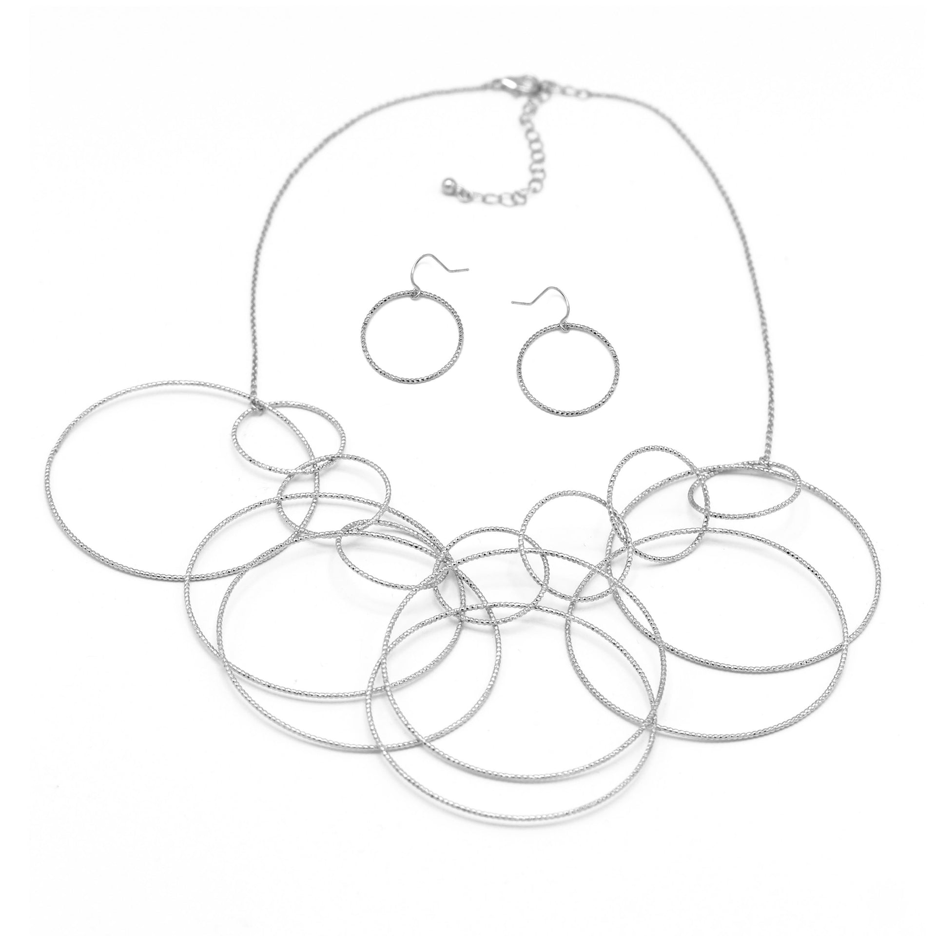 SILVER INTERLOCK ROUND NECKLACE AND EARRINGS SET #SQMJY1104NES (MD3)