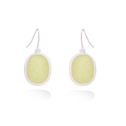 White-Metal Cream Glittering Earrings