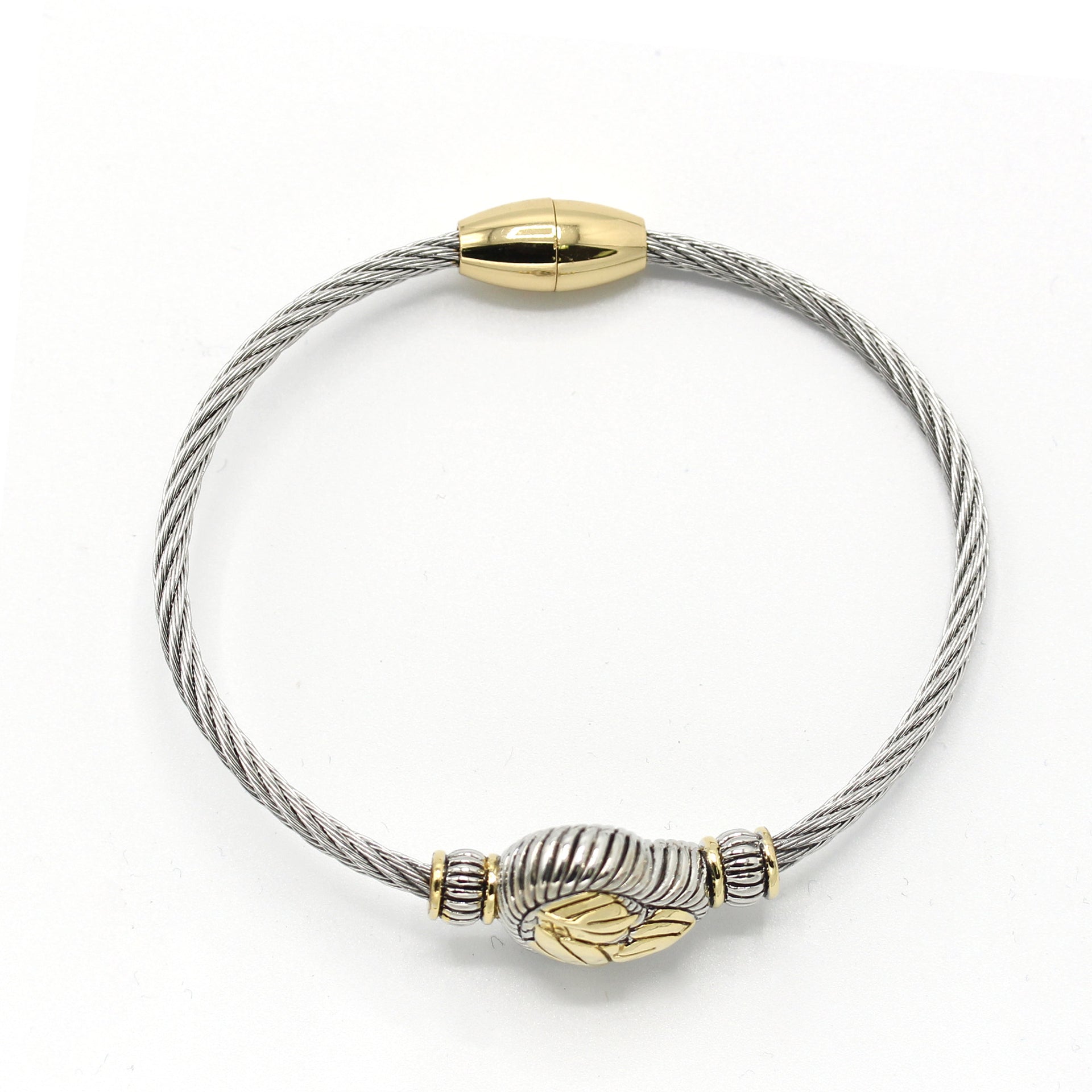 TWO TONE ENGRAVED HEART CLASSIC CABLE BRACELET#11658BR