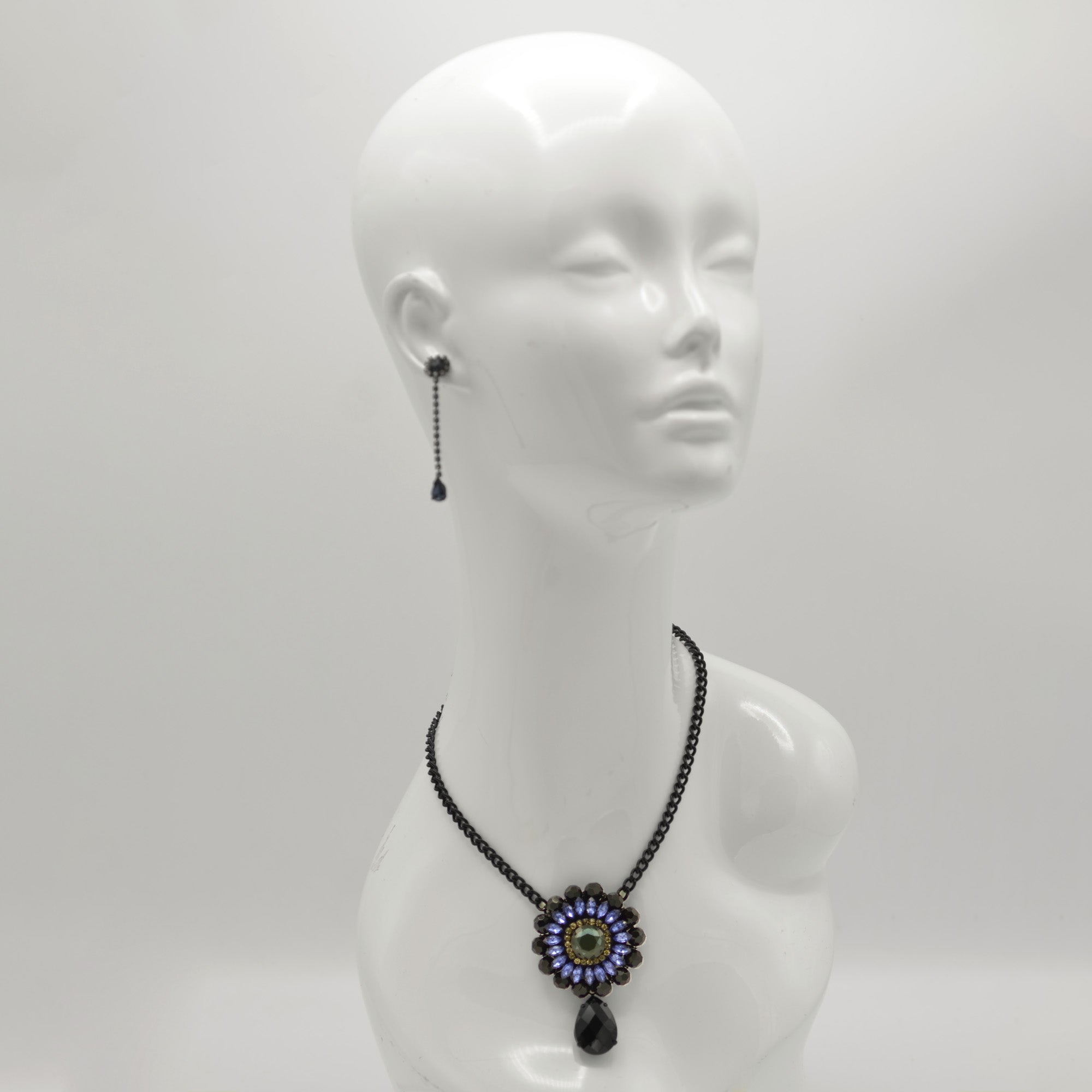 Black Metal Necklace with Amethyst Crystal and Black Faceted Teardrop Pendant#256BL1301 (9A5/7A2)