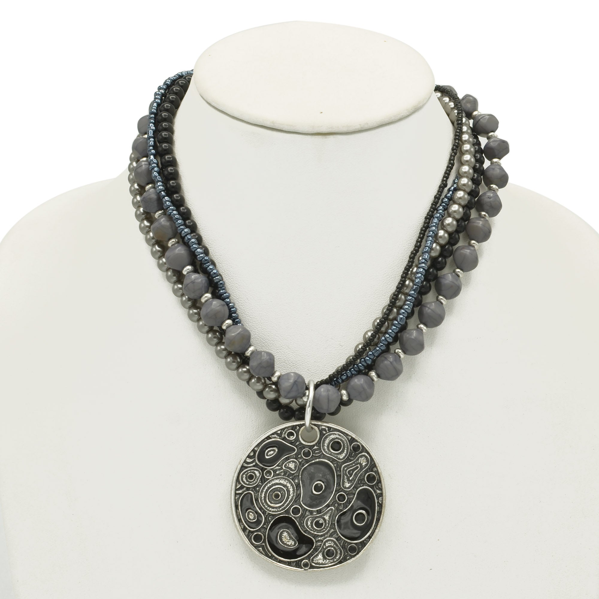 SILVER-MULTI SILVER MULTI COLOR BLACK AND GRAY NECKLACE  #FW1201371 (LG17/SIDE OF BA1/R-BH3/)