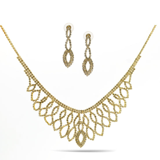 GOLD CRYSTAL CHOKER NECKLACE AND EARRINGS SET #SQ6027G (AF5/TF3)