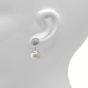 Silver And White Pearl Crystal Post Earrings#SQ321-1024-3565S (GD5/GC15)