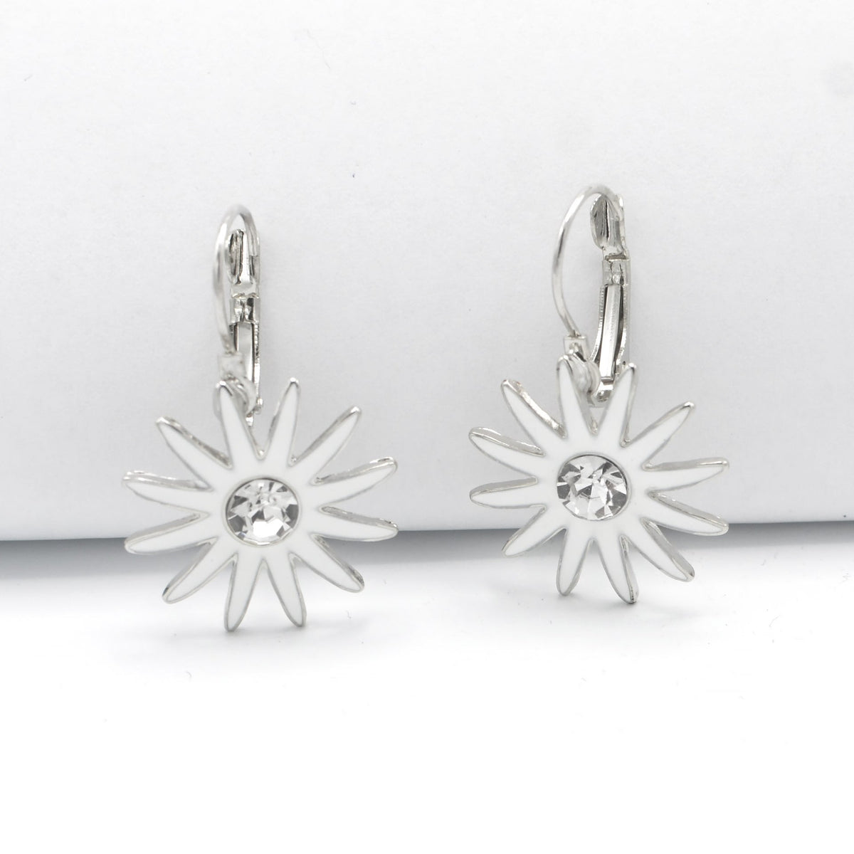 RHODIUM WHITE CRYSTAL FLOWER EARRINGS# SQ270766RW