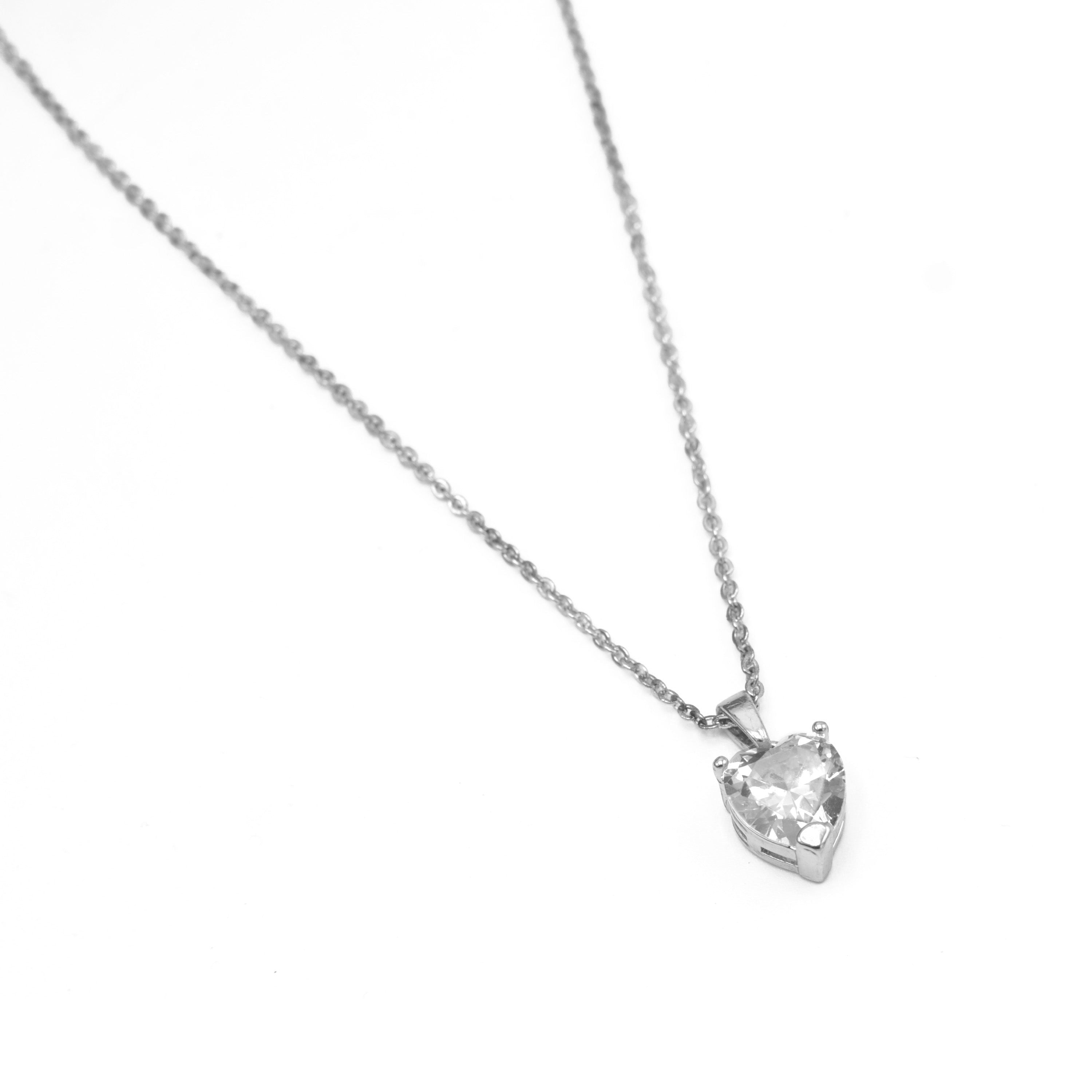 SILVER CRYSTAL HEART PENDANT NECKLACE WITH GIFT BOX #GLN1463S