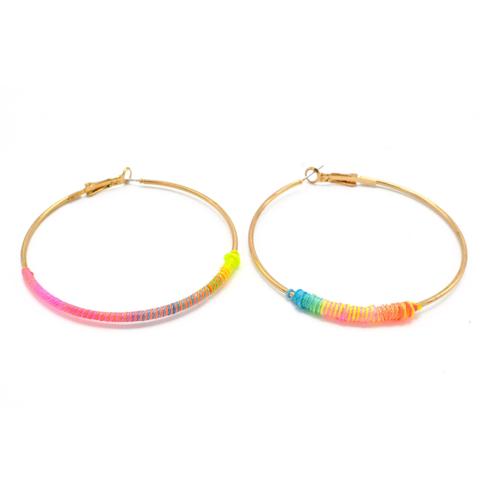 GOLD MULTI COLOR TREAD HOOP EARRINGS#SQGN102218 (BD12)