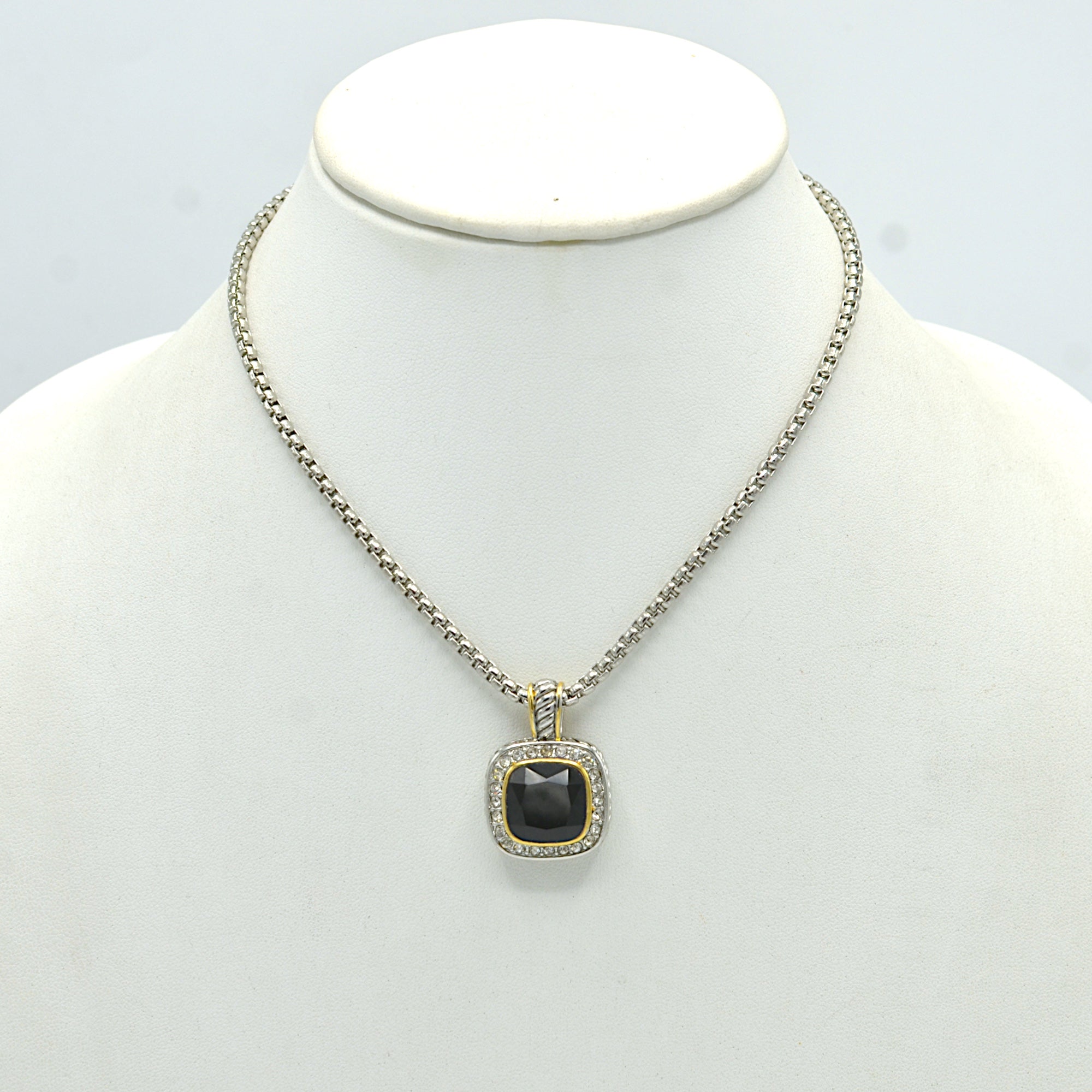 TWO TONE SQUARE BLACK CRYSTAL AND RHINESTONES ENGRAVED PENDANT BOX CHAIN NECKLACE #93099EH-JET(FF11)
