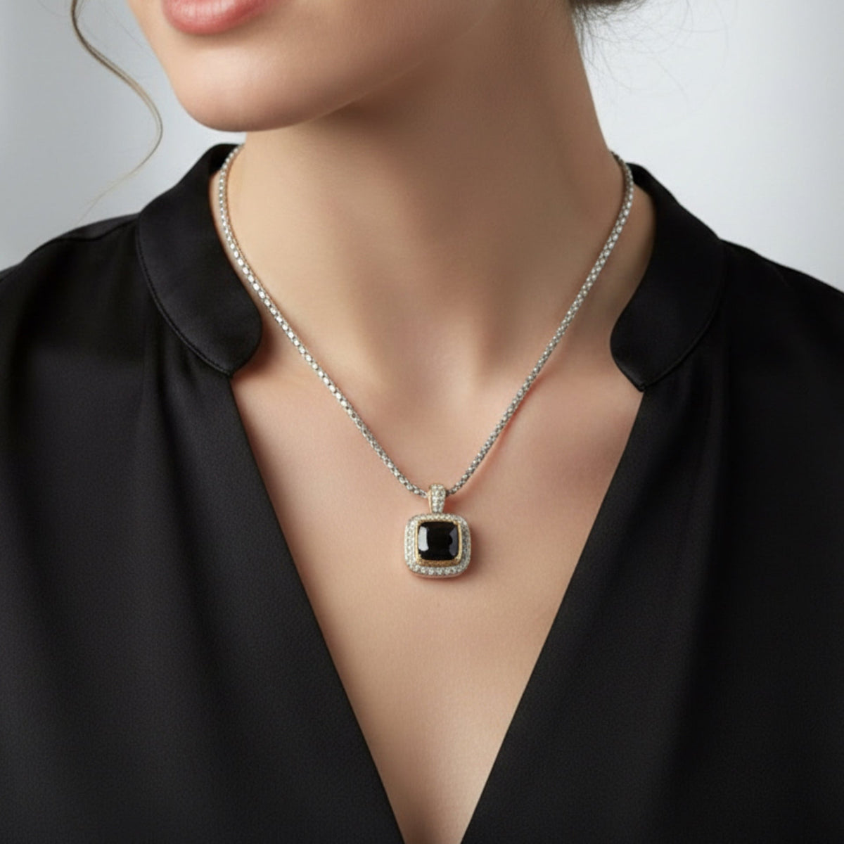TWO TONE SQUARE BLACK CRYSTAL AND RHINESTONES ENGRAVED PENDANT BOX CHAIN NECKLACE #93099EH-JET(FF11)