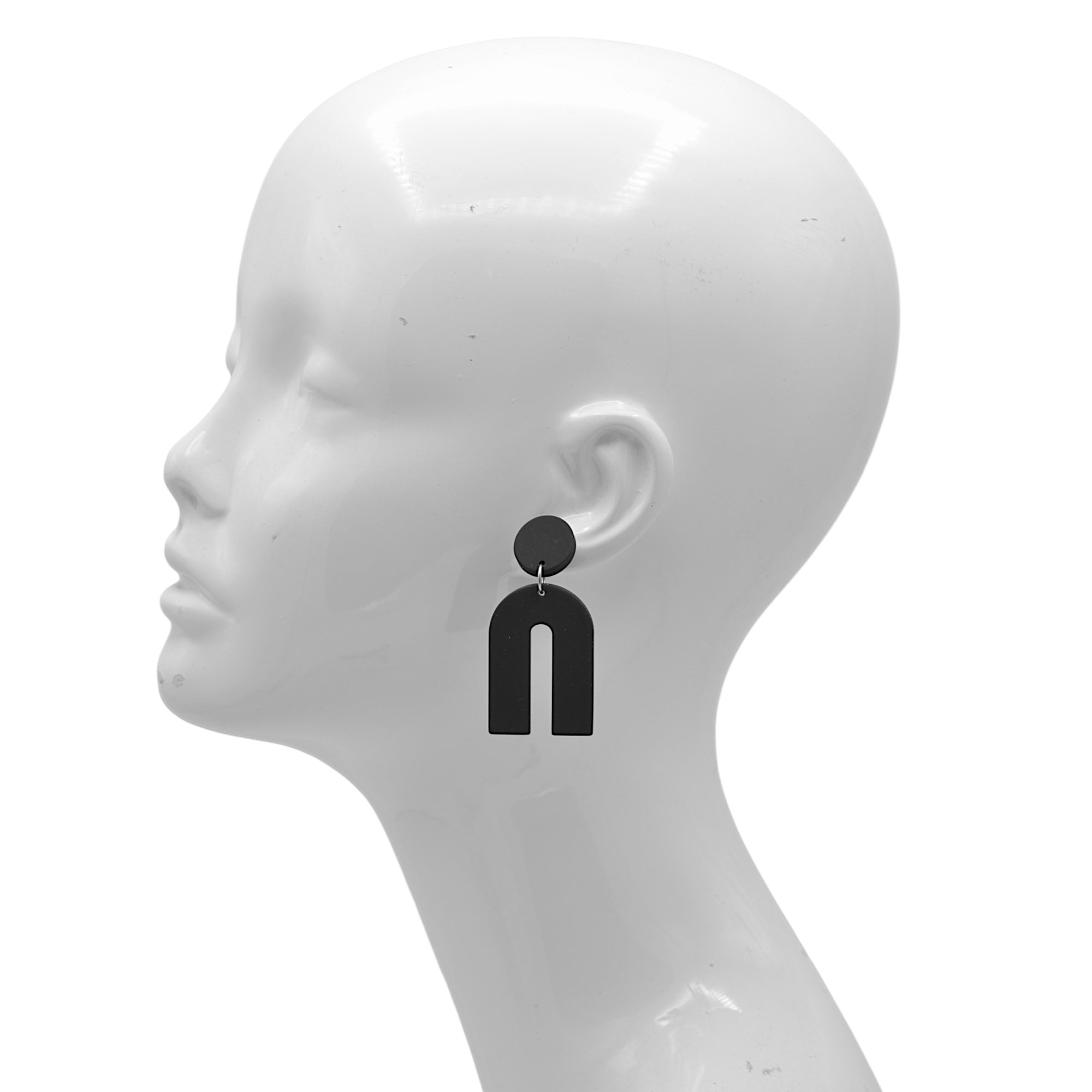 Geometric Black Arch Earrings – 2.2