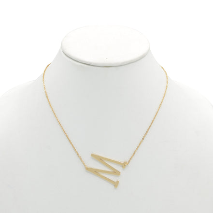 GOLD LETTER M INITIAL CHARM NECKLACE # HNN90627G Gold (OE8)