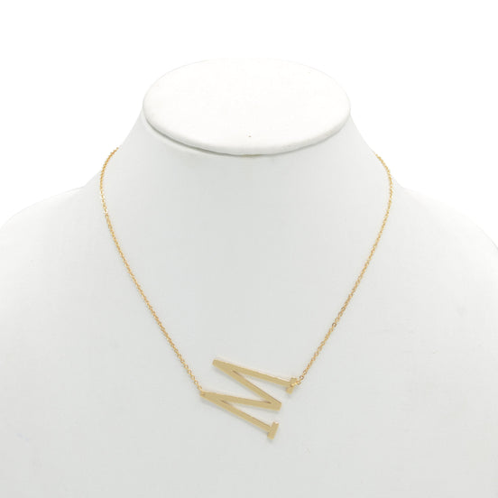 GOLD LETTER M INITIAL CHARM NECKLACE # HNN90627G Gold (OE8)