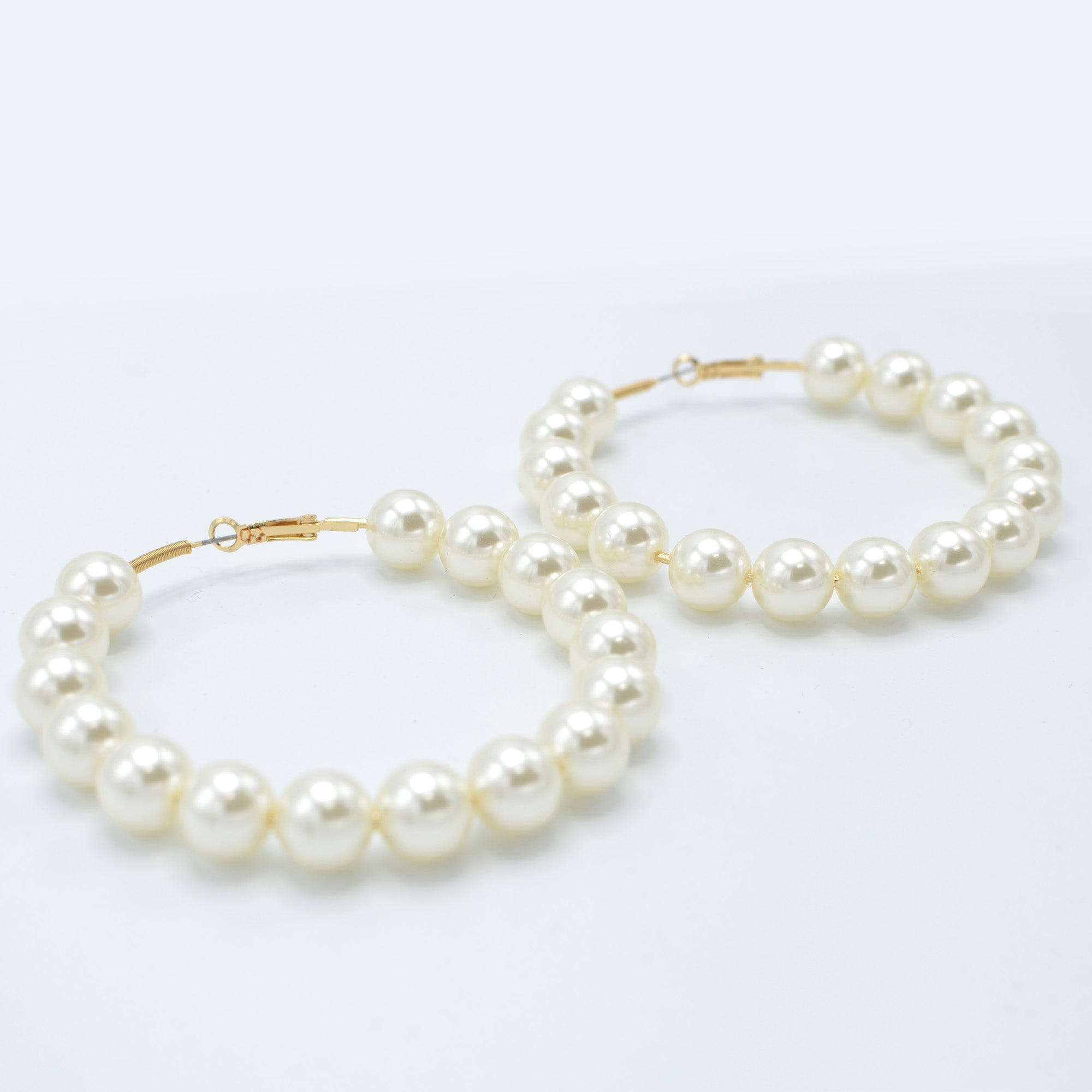 GOLD CREAM PEARL HOOP EARRINGS # HNE90690GDCR(RB12)