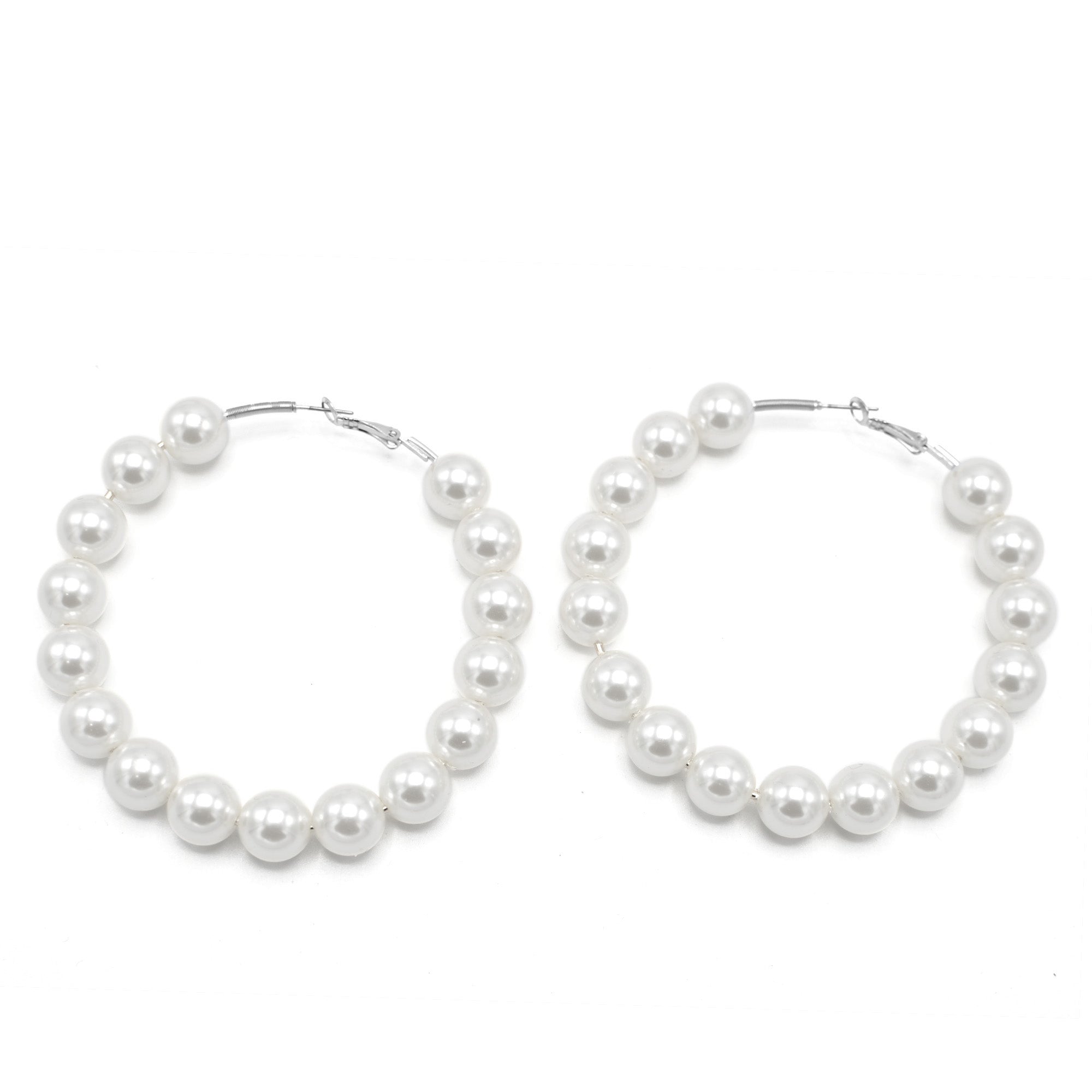 SILVER CREAM PEARL HOOP EARRINGS # HNE90690RDWH(RC11)