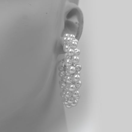 Tazza Women's Chunky White Faux Pearl Hoop Earrings | Silver-Tone Beaded Cluster Statement Hoops | Elegant Bridal & Evening Fashion Costume Jewelry # HNE90691RDWH(RD12)