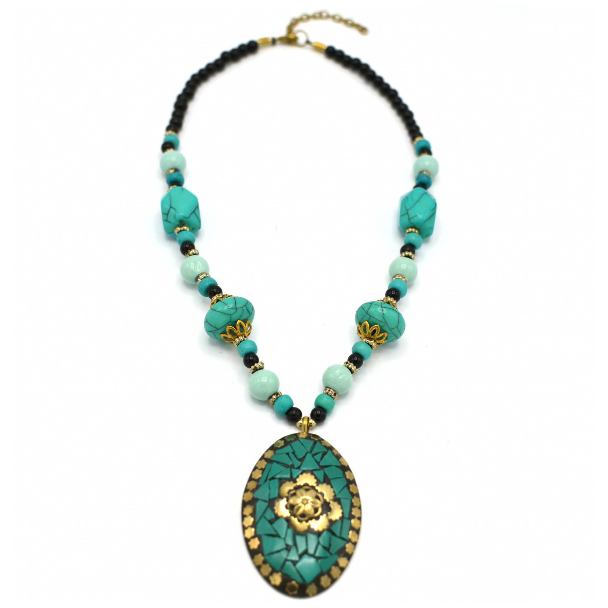 TURQUOISE AND BLACK BEADS WITH GOLD OVAL PENDANT NECKLACE# FWNK-2109-82