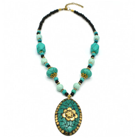 TURQUOISE AND BLACK BEADS WITH GOLD OVAL PENDANT NECKLACE# FWNK-2109-82