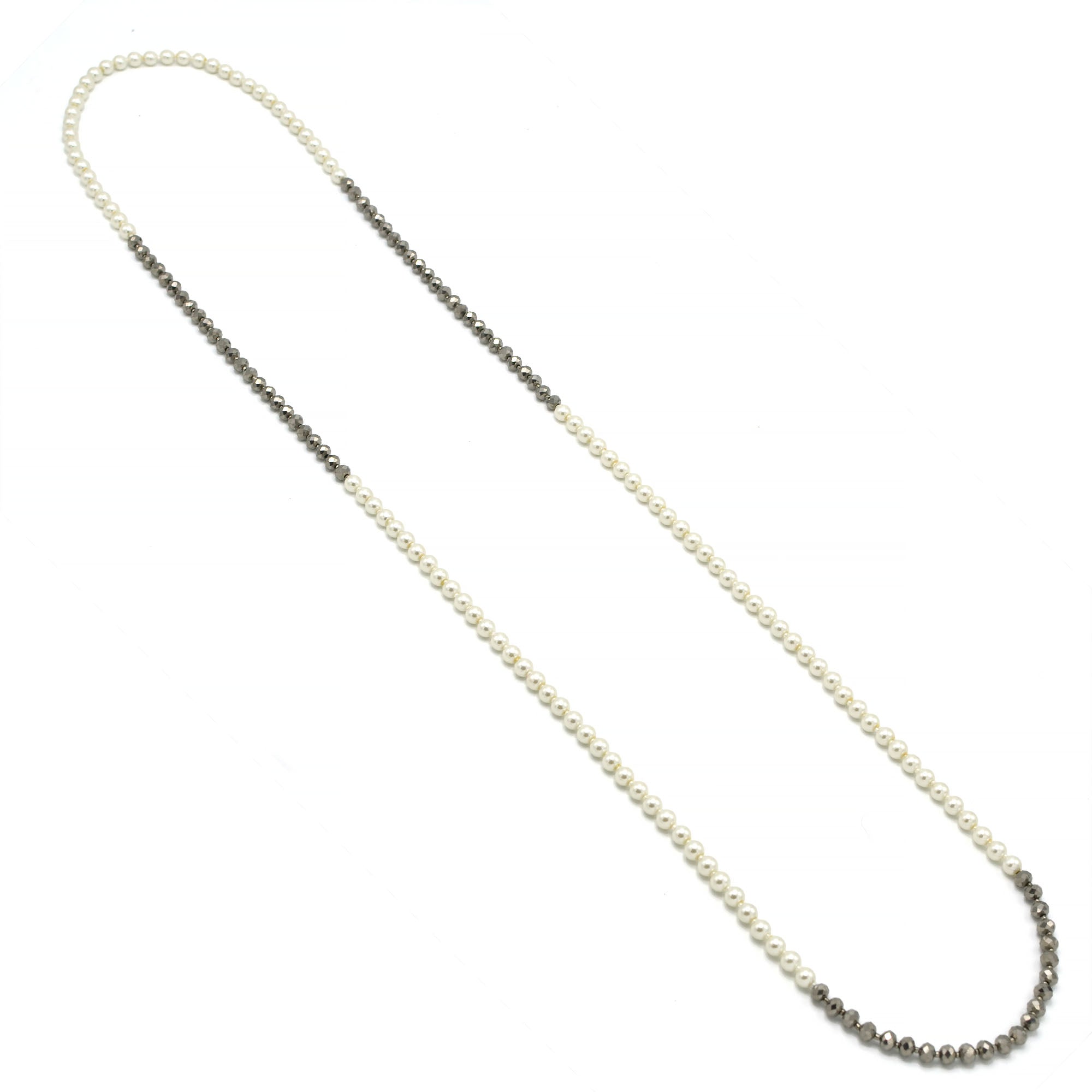 CREAM PEARL AND HEMATITE BEADS 60