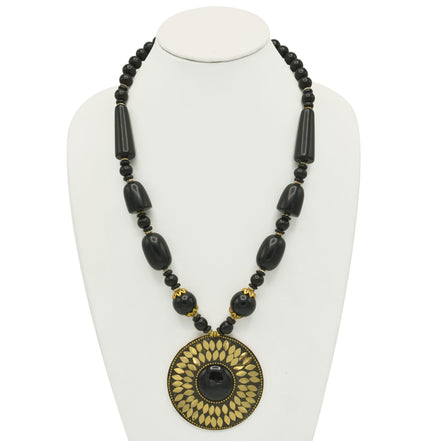 BLACK BEADS WITH ROUND GOLD PENDANT NECKLACE #FWNK-2202-110
