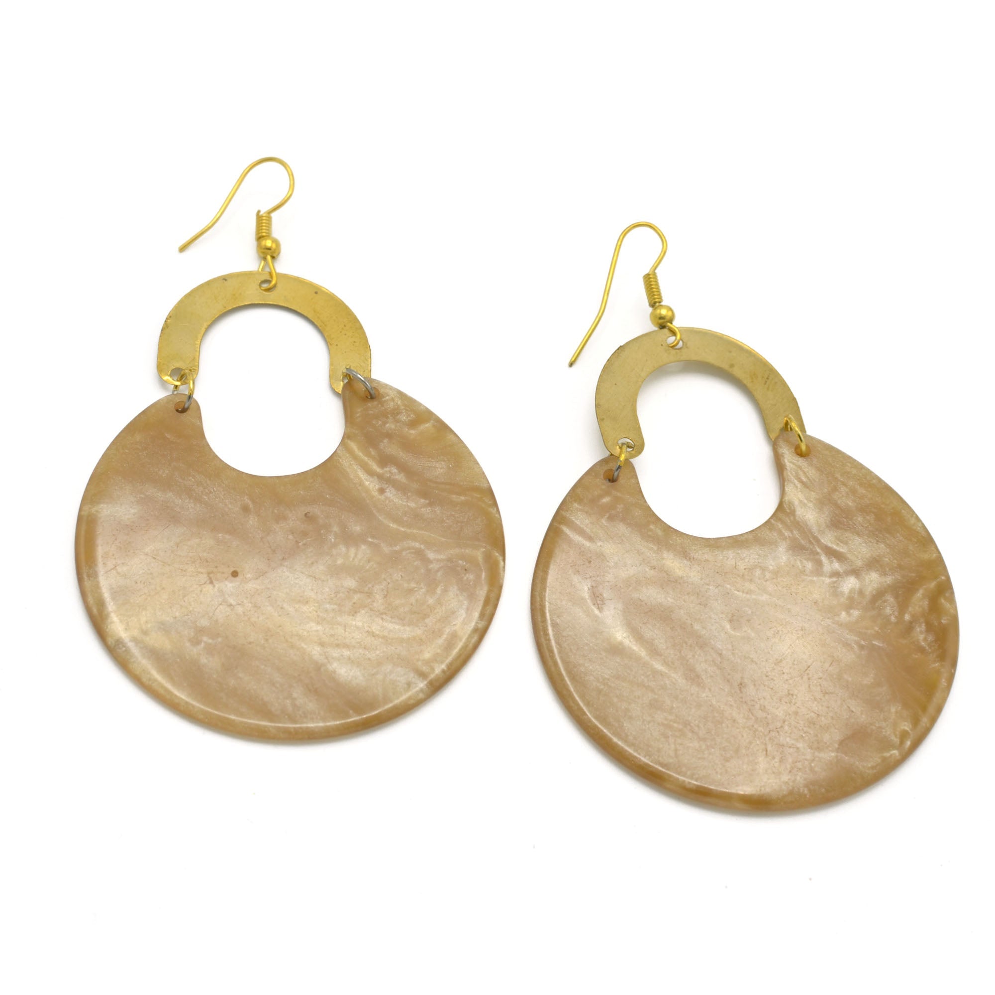 GOLD OFF-WHITE MARBLED RESIN DROP EARRINGS #FWNK-2202-118