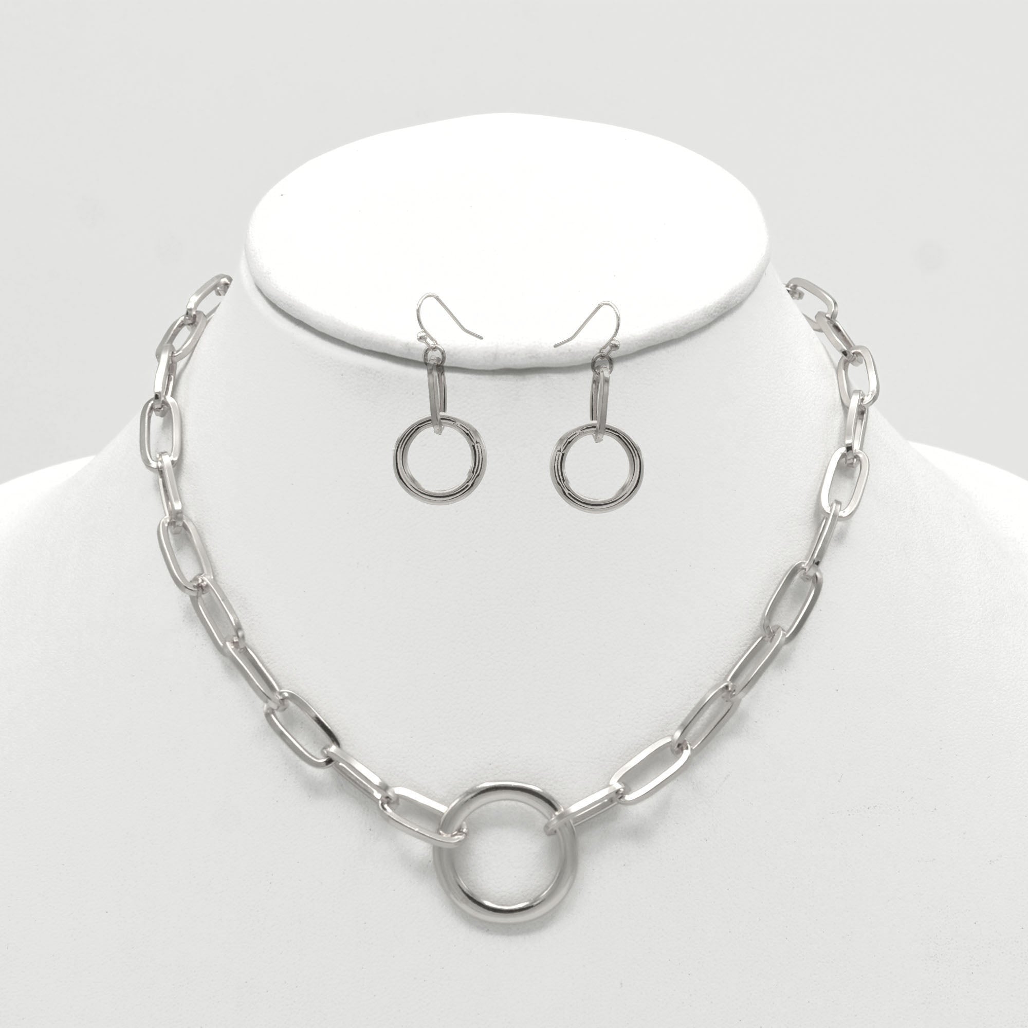 SILVER RECTANGLE LINK CHAIN AND ROUND PENDANT NECKLACE AND EARRINGS SET #HNN+E90843SL(IB19)