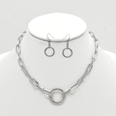 SILVER RECTANGLE LINK CHAIN AND ROUND PENDANT NECKLACE AND EARRINGS SET #HNN+E90843SL(IB19)