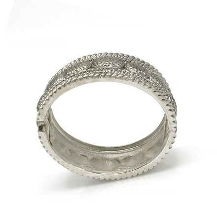 OXIDIZED SILVER PLATED HAMMERED OVAL HINGED BRACELET #FW-B9039S