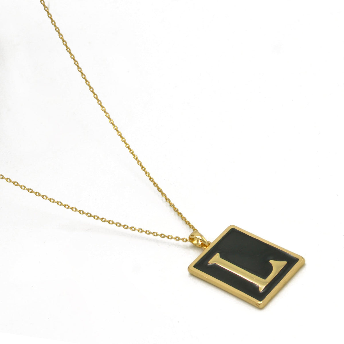 GOLD BLACK INITIAL LETTER (L) RECTANGLE PENDANT SHORT CHAIN NECKLACE #HNN90739-L