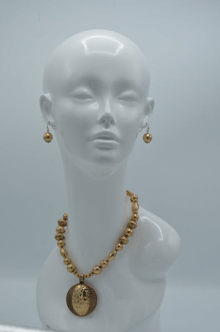 Gold Oxidize Beads and Gold Hammered Round Pendant  Necklace And Earrings Set #HNN+E89315GDOX (XB20)