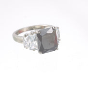 8653R Faceted Ring With Baguettes