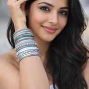 SILVER TURQUOISE SEED BEADS SET OF 17PCS INDIAN BANGLES WITH STRIPE BORN IN PLASTIC CONTAINER  #PB8672_S-TURQ (QH9)