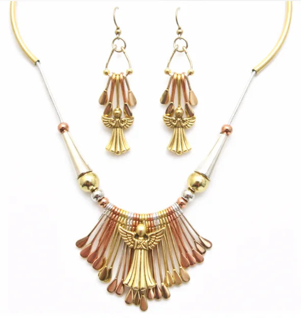 TRITONE INTRICATE TRIBAL DESIGN NECKLACE AND EARRINGS SET  #HNNE3241_3TONE (CC2)