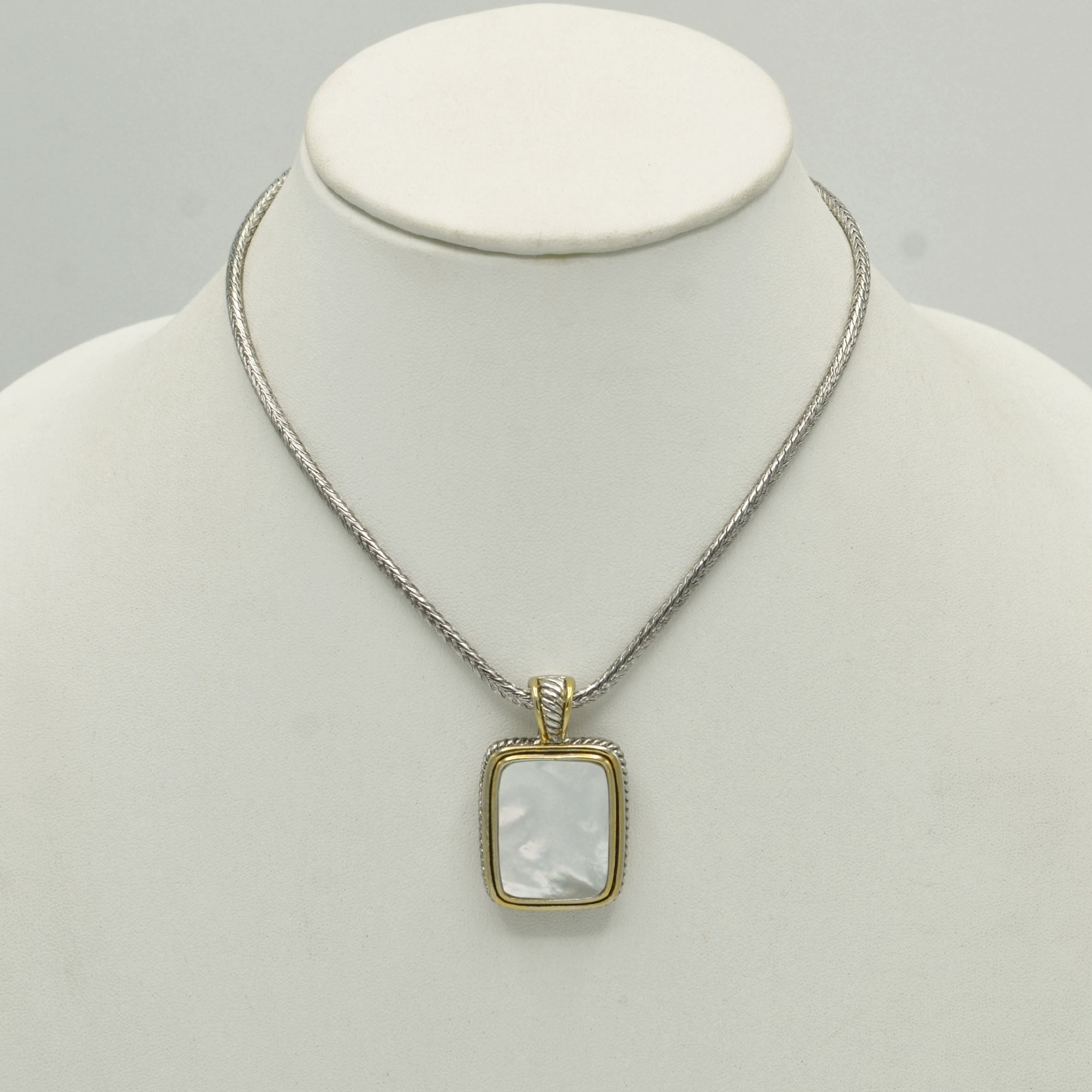 TWO TONE MOTHER OF PEARL ENGRAVED PENDANT SILVER CHAIN NECKLACE #12505EH-MOP (FD6)